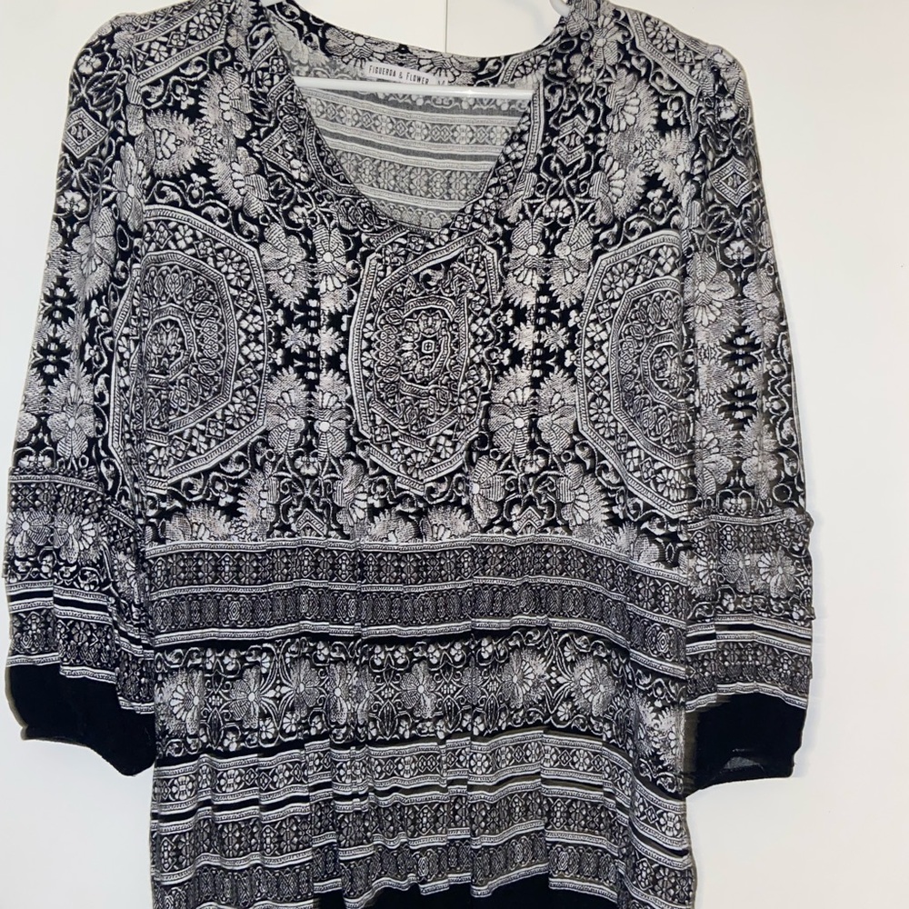 Black and white blouse size medium